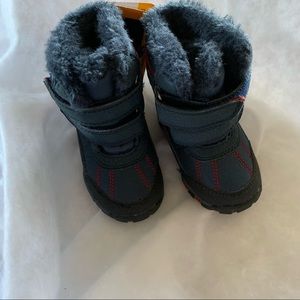 NWT Joe Fresh Winter Boots